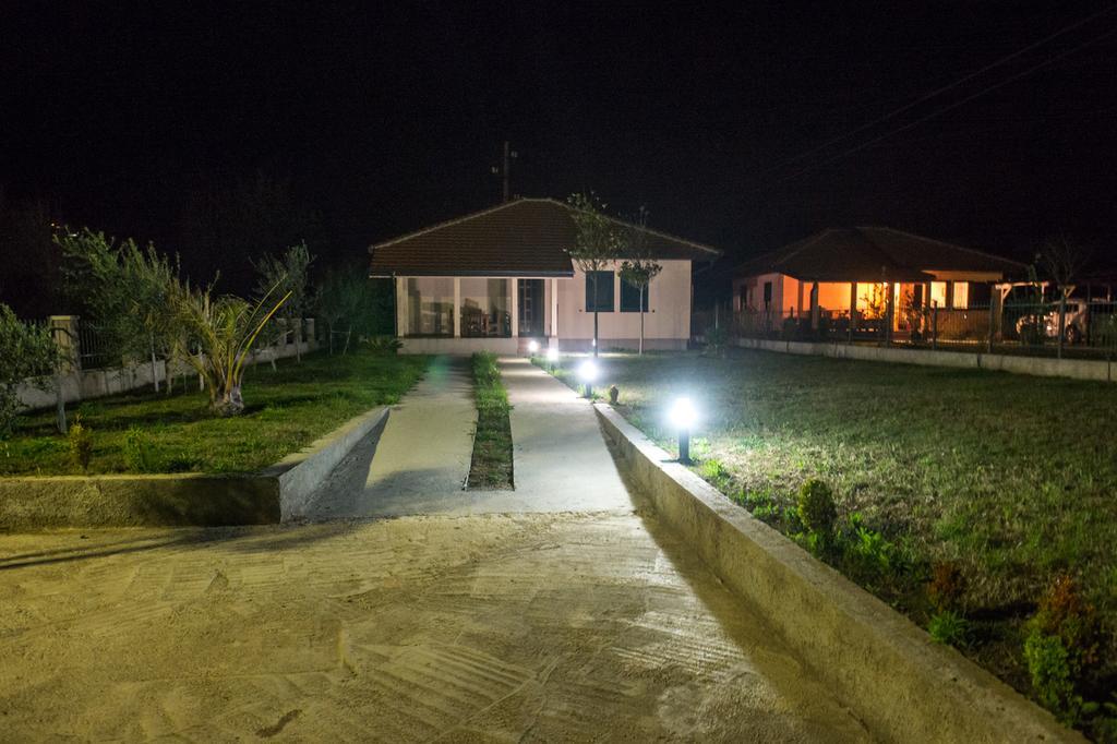 Guest House Radulovic Petrovac Ngoại thất bức ảnh